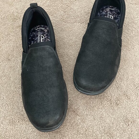 New CLARKS Breeze Cloudsteppers Slip-On Sneakers 7 1/2 - Picture 1 of 9